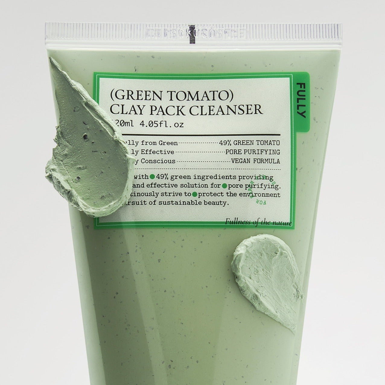 FULLY  Green Tomato Clay Pack Cleanser 120ml, tube vert CLEAN pour nettoyage visage, packaging sur fond clair.