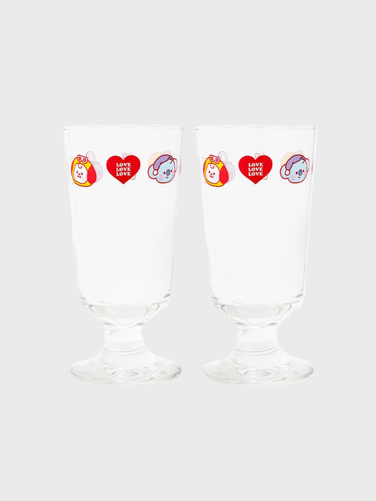 [Family Sale] BT21 GIRLS NIGHT GOBLET GLASS SET : 2 verres à pied BT21 LINE FRIENDS, design Love Love, en vitrine.