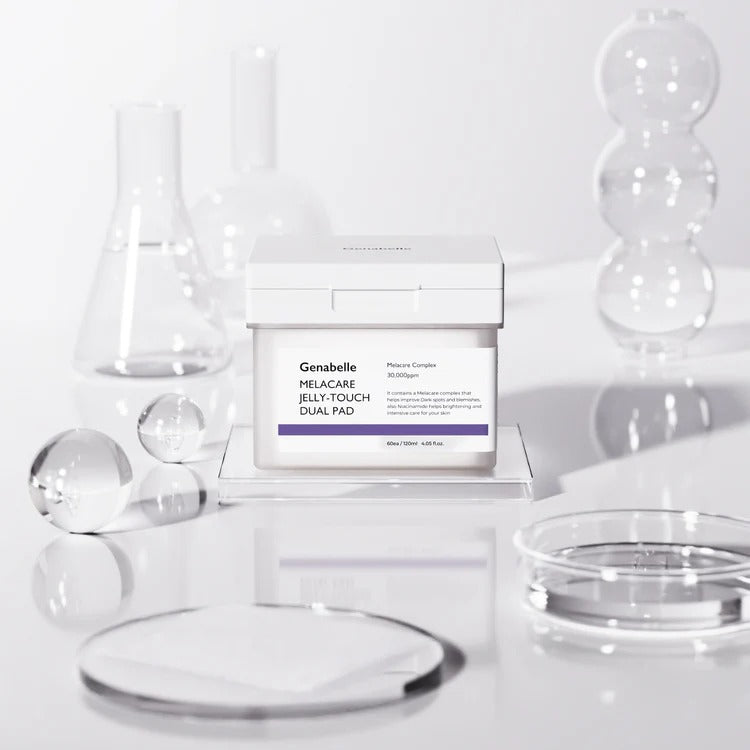 GENABELLE Melacar Jelly Touch Dual Pad 60ea de la marque GENABELLE, en pot sur décor blanc de laboratoire