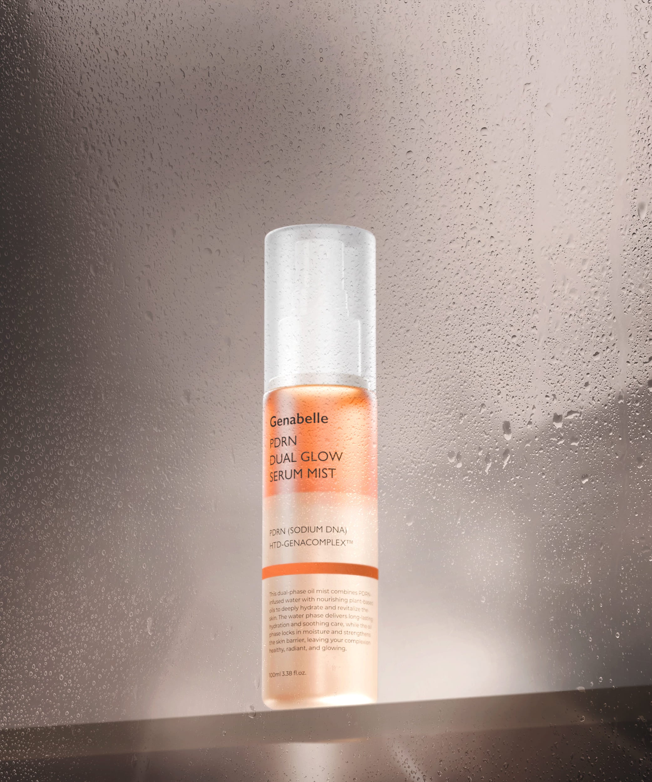 GENABELLE PDRN Dual Glow Serum Mist 100ml, brume visage GENABELLE sous gouttelettes sur fond lumineux, esthétique spa