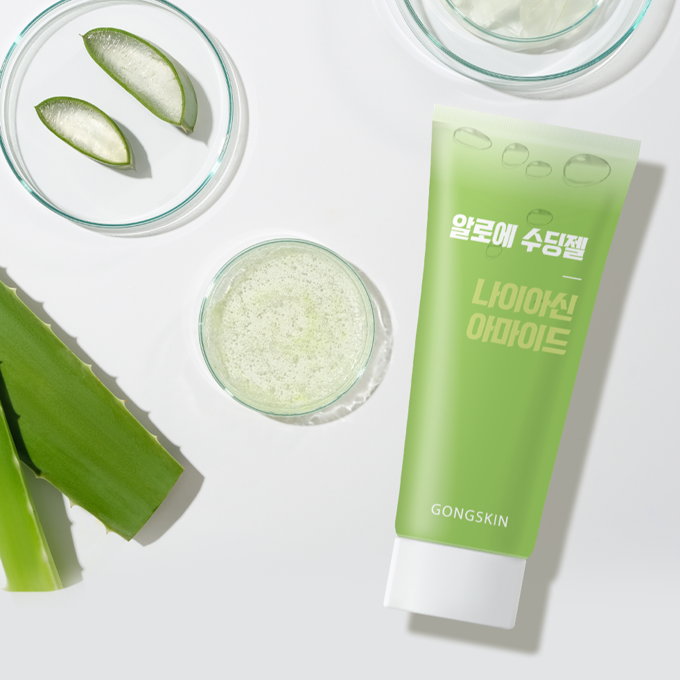 GONGSKIN  Aloe Niacinamide Massage Soothing Gel 100ml, produit de la marque, gel vert avec aloe sur fond blanc