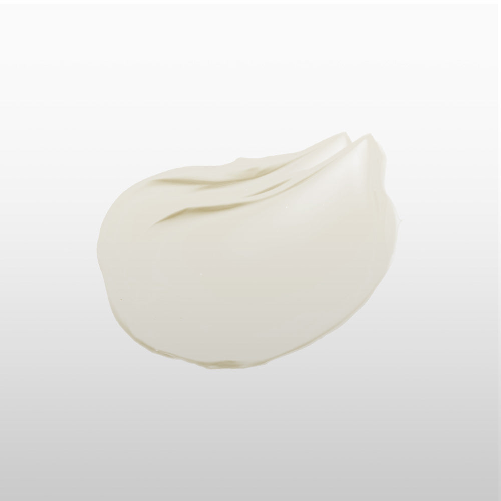 GRAFEN  Hinoki Treatment 300ml, crème blanche posée sur fond clair, flacon/produit de marque GRAFEN, contexte beauté