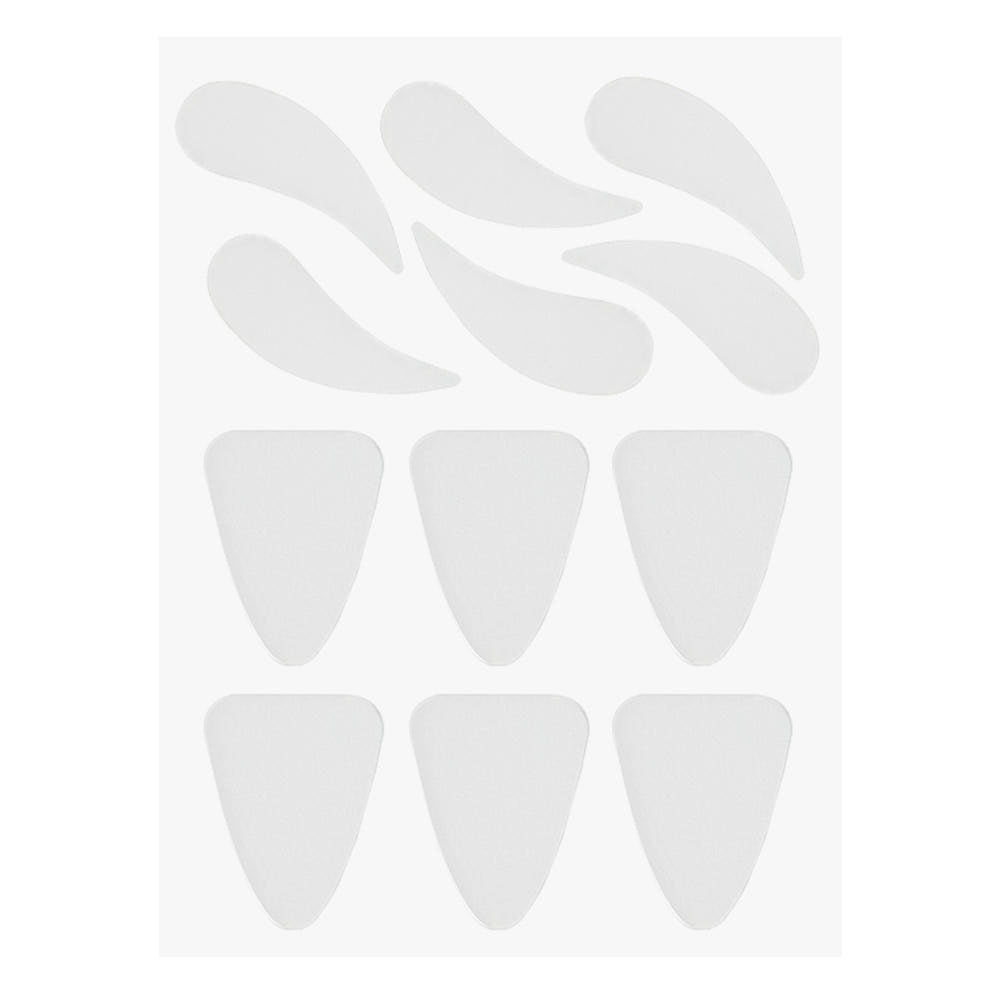 Décris l'image en français : HANSKIN Collagen Frown Patch 5 Sheets 60 Patches, patchs faciaux en forme de triangle, sur fond blanc.