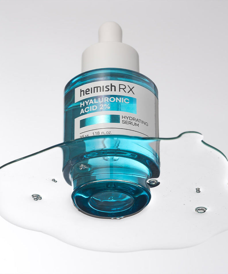 Flacon de 35ml de HEIMISH RX Hyaluronic Acid Hydrating Serum avec texture fluide, vu de face.