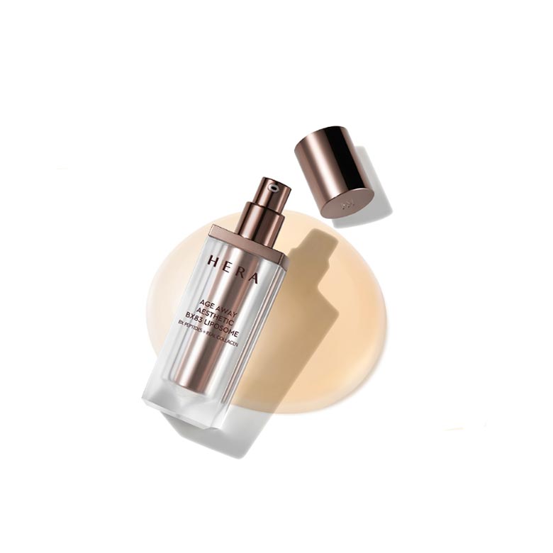 HERA  Age Away Aesthetic BX83 Liposome 40ml, sérum liposomal sur fond clair, flacon HERA et gouttes esthétiques