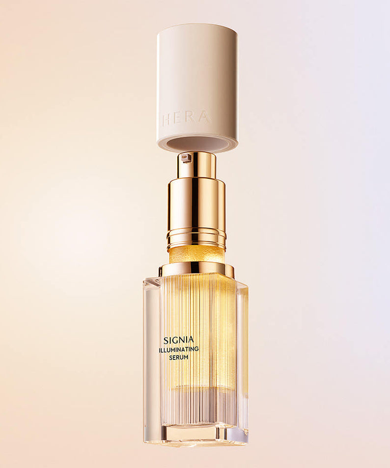 HERA Signia Illuminating Serum 30ml, un sérum éclairant haut de gamme offrant éclat et soin, en flacon de 30ml.
