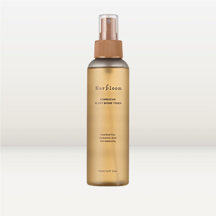 Décris l'image en français : HERBLOOM  Kombucha Plant Biome Toner 150g, flacon sur fond clair, branding marque visible.