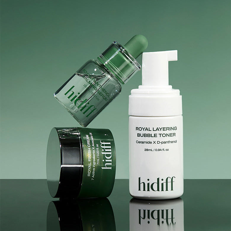 HIDIFF Sensitivity 7-day experience kit de la marque HIDIFF, flacons et spray sur fond vert, ambiance beauté