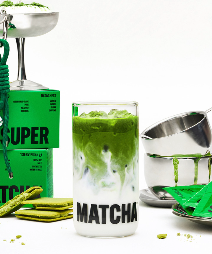 HIT THE TEA Super Matcha Home Cafe Set (Pure 10+Sweet 10+Heat-Resistant Glass Cup ) avec matcha vert, tasse en verre