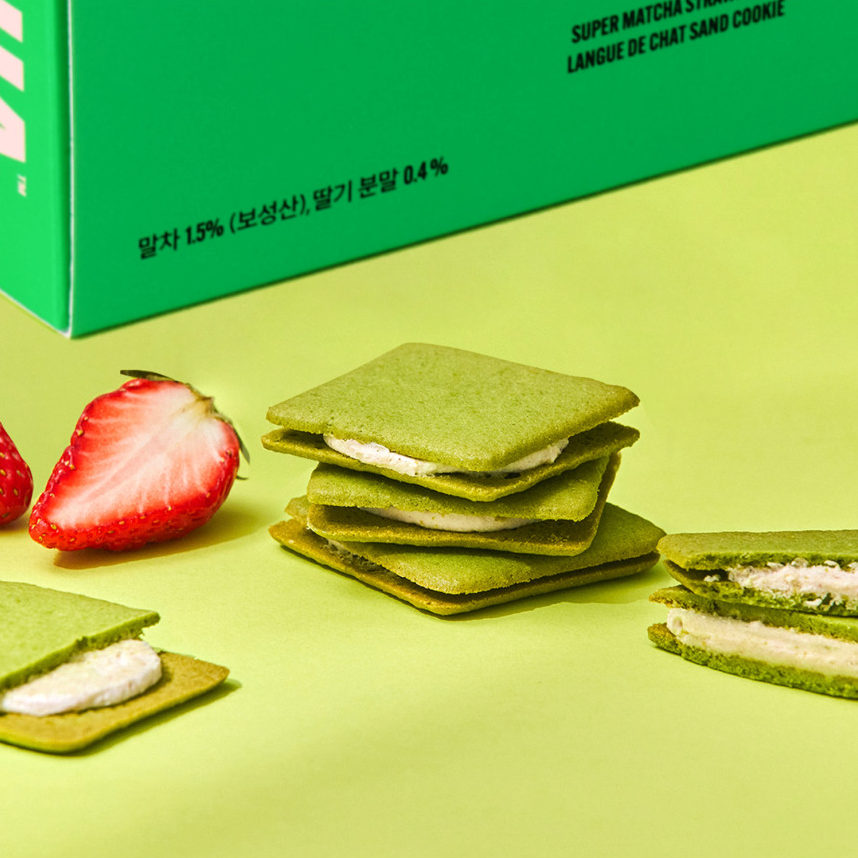 HIT THE TEA Super Matcha Lang De Cha Cream Sandwich 10 Pieces(Latte/Strawberry) de la marque, photo verte avec fraise