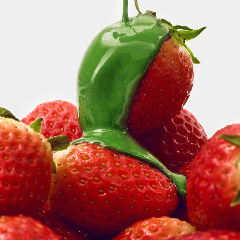 HIT THE TEA Super Matcha Strawberry Rool Cake Gluten-Free