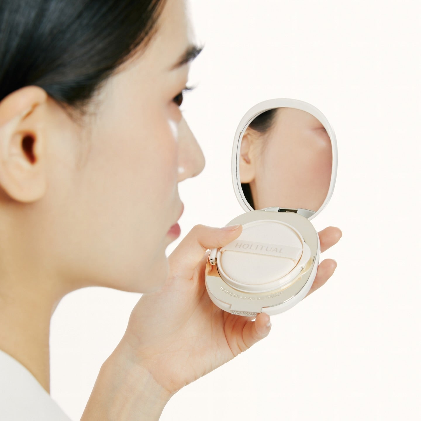 HOLITUAL Enriched Radiance Cushion