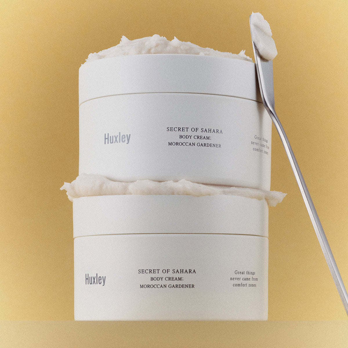 HUXLEY Moroccan Gardener Body Cream 200ml, coffret sur fond jaune moutarde, crème corps marque Huxley, visuel produit