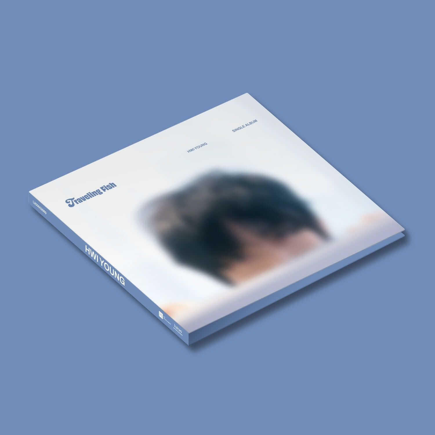 HWIYOUNG - 1st Album [Traveling Fish] - Album Kpop, pochette sur fond bleu, album officiel Kpop du groupe HWIYOUNG