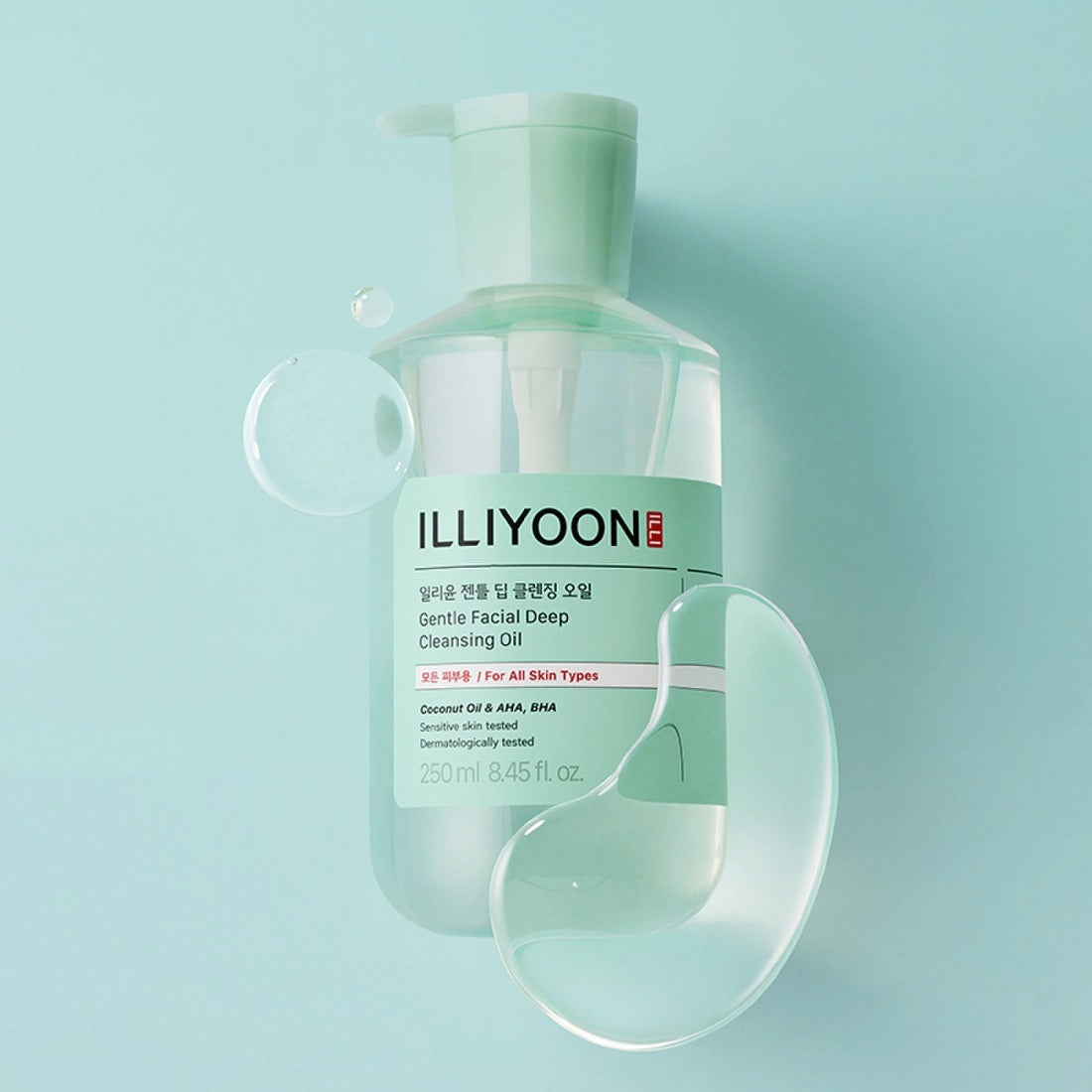 ILLIOON Gentle Deep Cleansing Oil 250ml, bouteille face, fond vert menthe, flacon et texture huile, style clean
