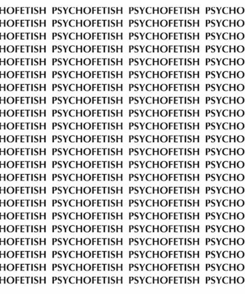 IOAH - 1st Album [PSYCHOFETISH] - Album Kpop de IOAH, jaquette PSYCHOFETISH en motif répétitif sur fond clair.