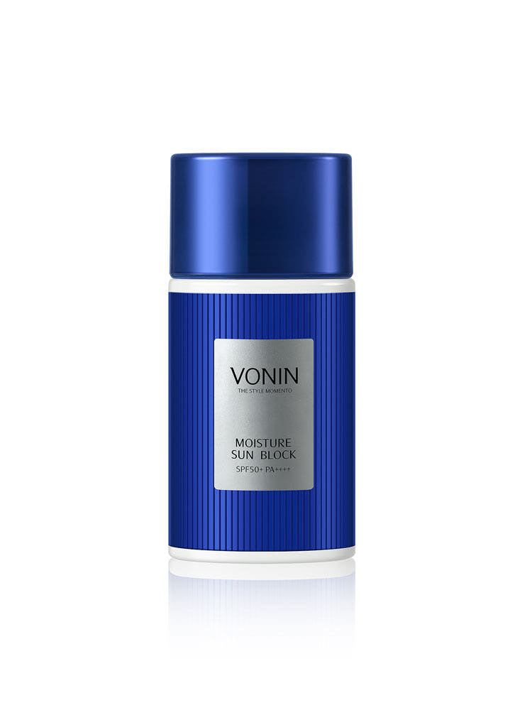 ISAKNOX  Bonin The Style Momento Moisture Sunblock 50ml, flacon bleu sur fond blanc, produit cosmétique en studio.