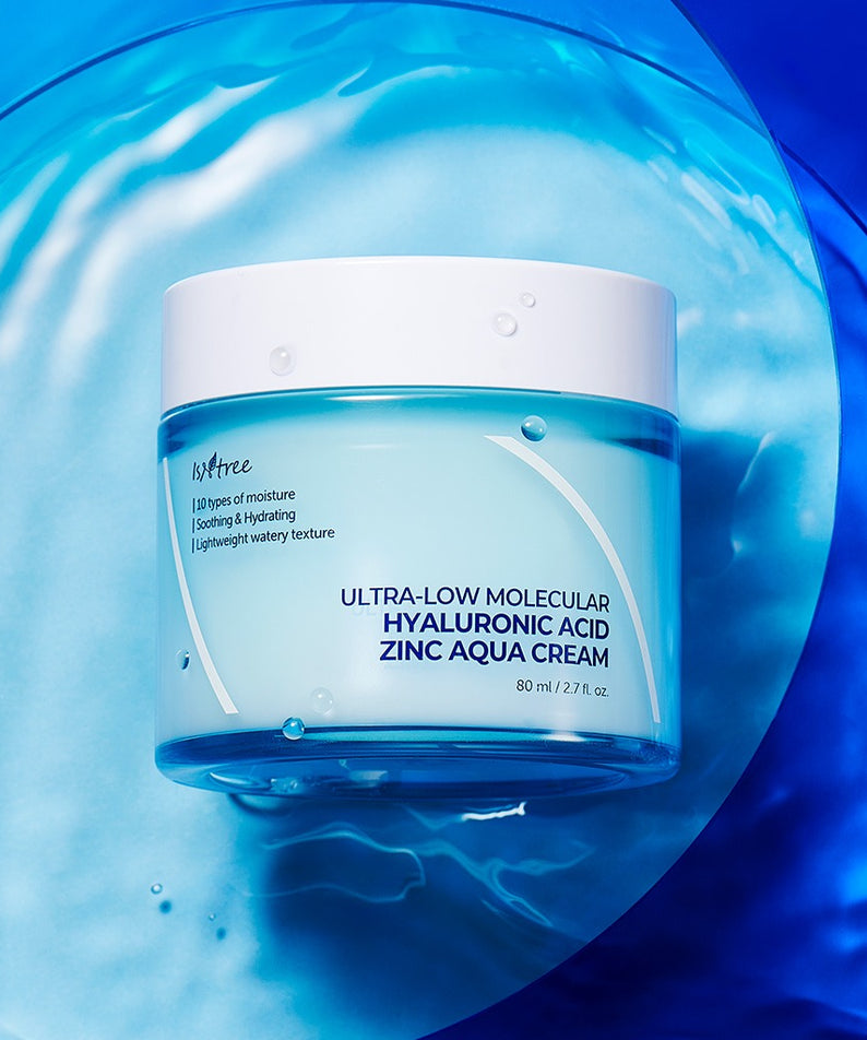 ISNTREE  Hyaluronic Acid ZINC Moisture Cream 80ml, pot crème hydratante sur fond bleu, ambiance fraîche et soins visage