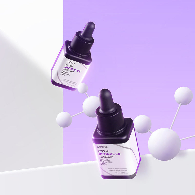 ISNTREE Hyper Retinol EX 1.0 Serum 20ml, marque ISNTREE, flacon sur fond violet avec sphères 3D, contexte cosmétique.