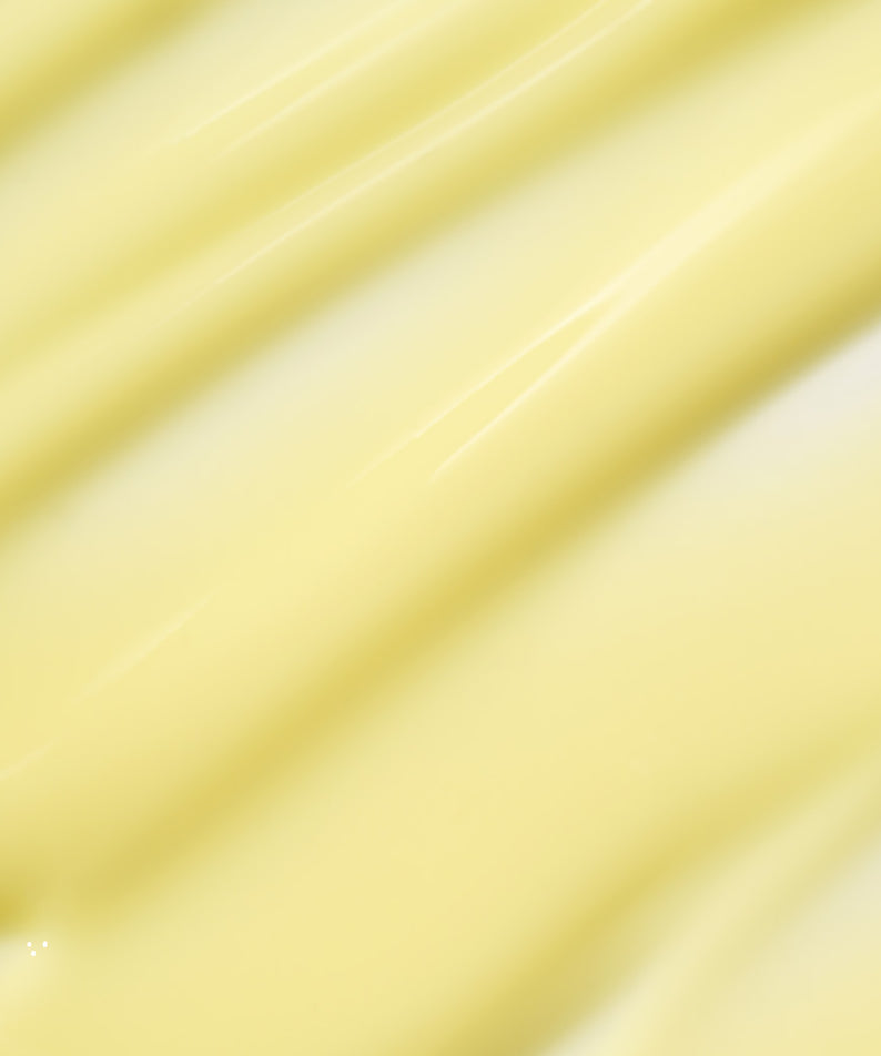 ISNTREE Hyper Retinol EX 1.0 Serum 20ml, marque ISNTREE, texture crème jaune sur fond lumineux, gros plan produit.