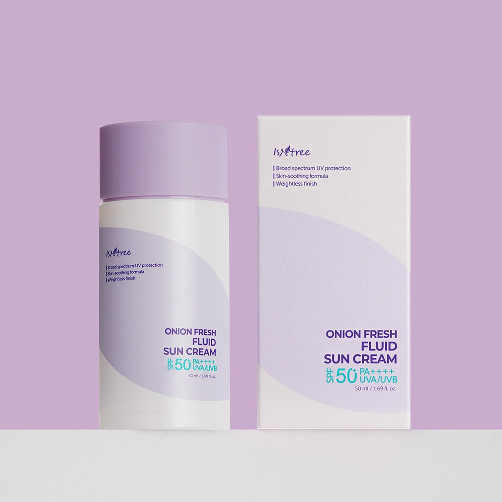 ISNTREE  Onion fresh Fluid Sun Cream 50ml, photo produit sur fond violet, flacon et étui en studio