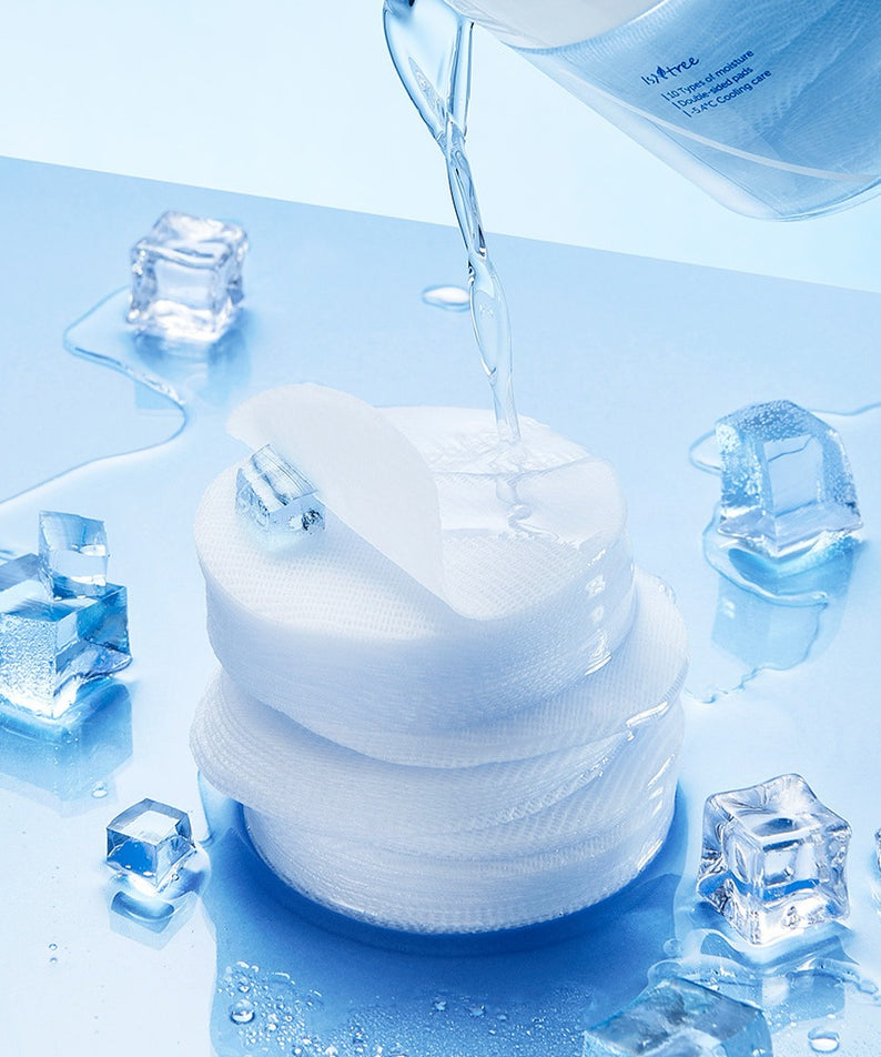 ISNTREE Hyaluronic Acid ZINC Cooling Pad 60 Sheets avec liquides et glaçons pour un effet rafraîchissant optimal, soin du visage.