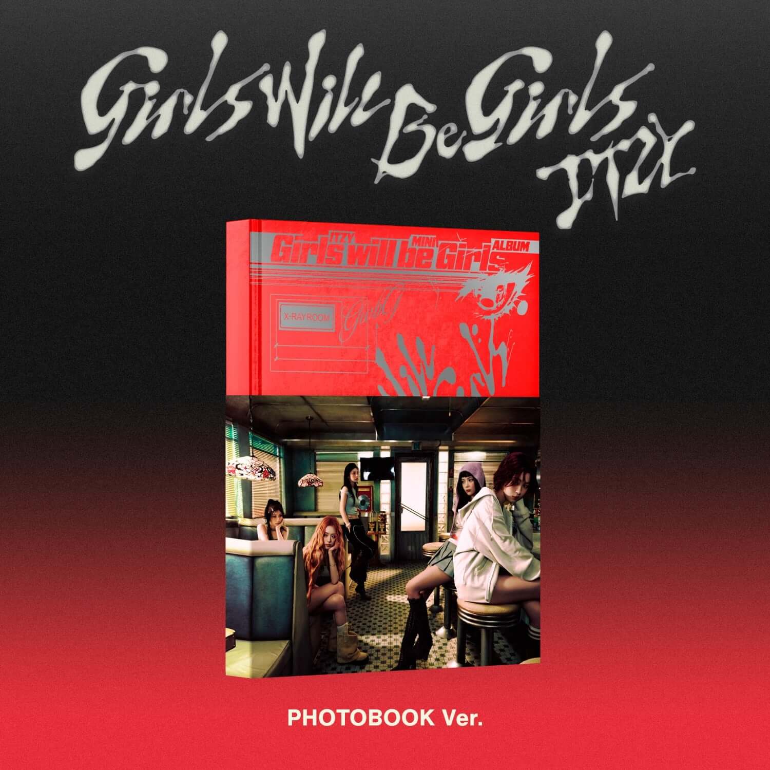 ITZY - [Girls Will Be Girls] (Photobook Ver.) - Album Kpop : couverture photobook noire et rouge, scène urbaine, marque ITZY