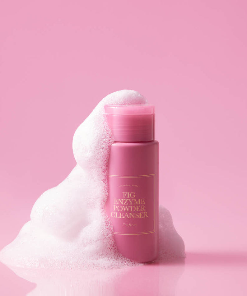 I'M FROM Fig Enzyme Powder Cleanser 50g, produit de soin visage moussant, nettoyant en poudre enzymatique, bouteille rose.