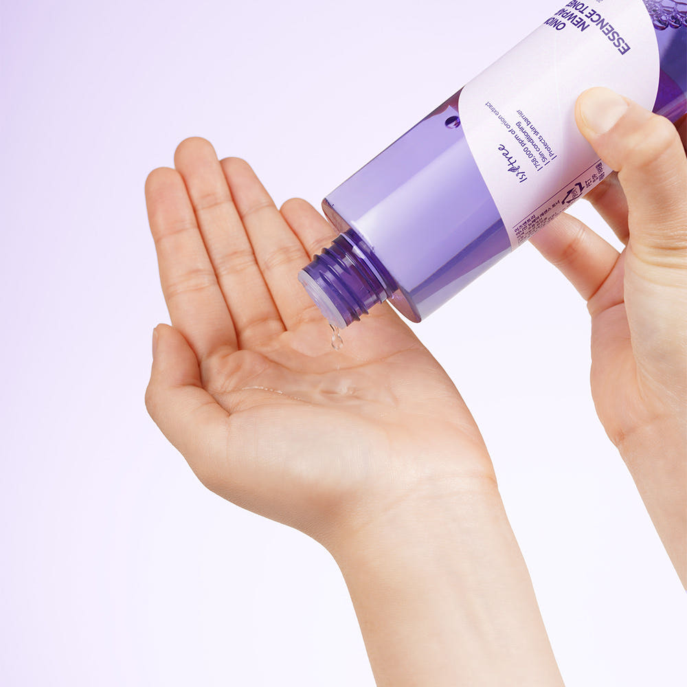 ISNTREE Onion Newpair Essence Toner 200ml