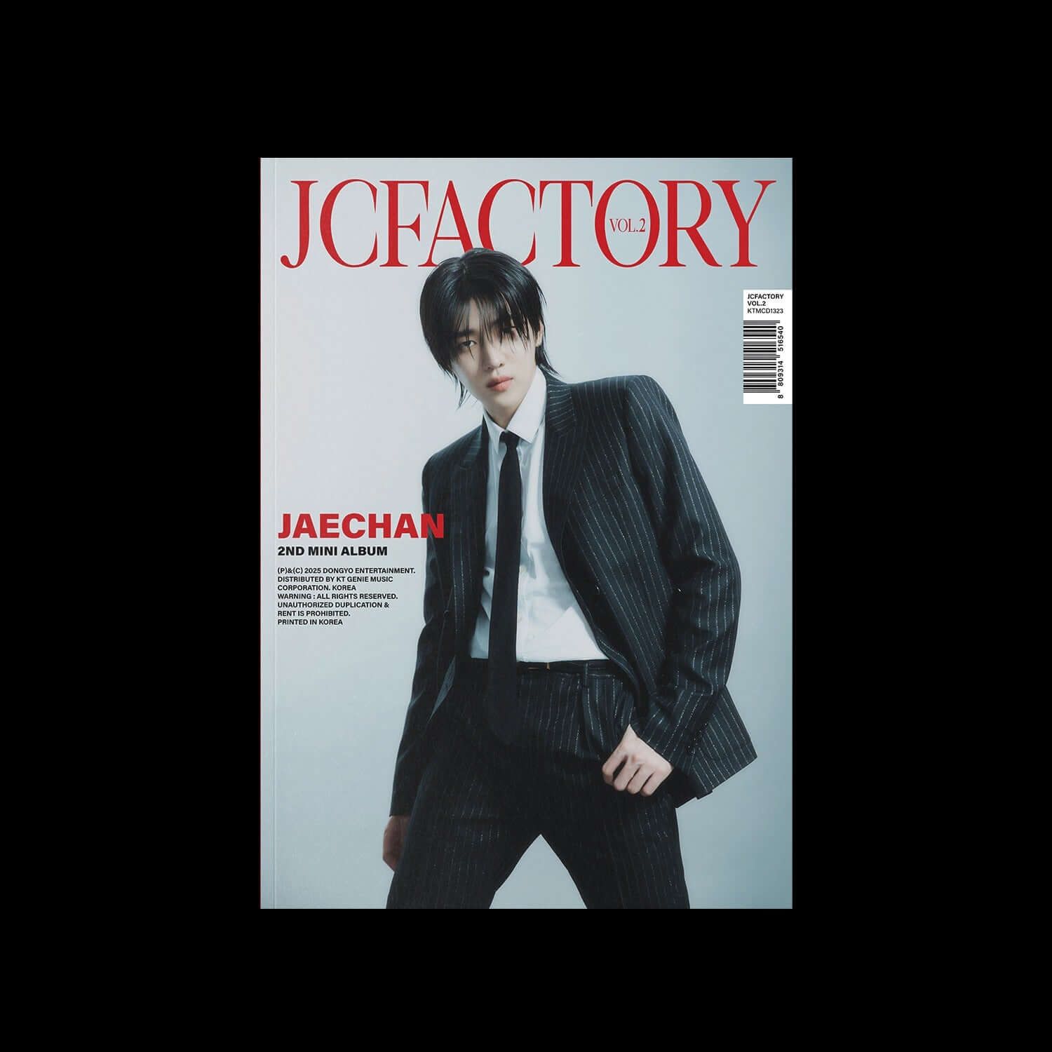 JAECHAN - 2nd Mini Album [JCFACTORY vol.2] (Poster ver.) - Album Kpop, couverture affiche avec JAECHAN en costume sombre