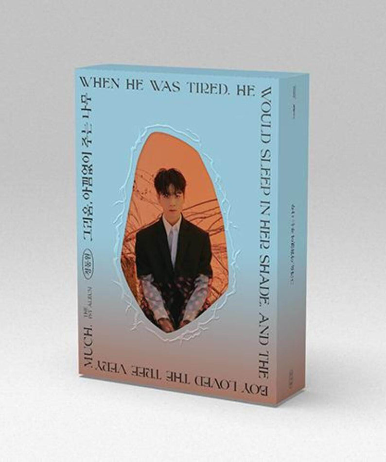 JEONG DONGWON - 1st Album [, ] (TREE VER.) - Album Kpop, pack bleu avec photo du chanteur en intérieur studio