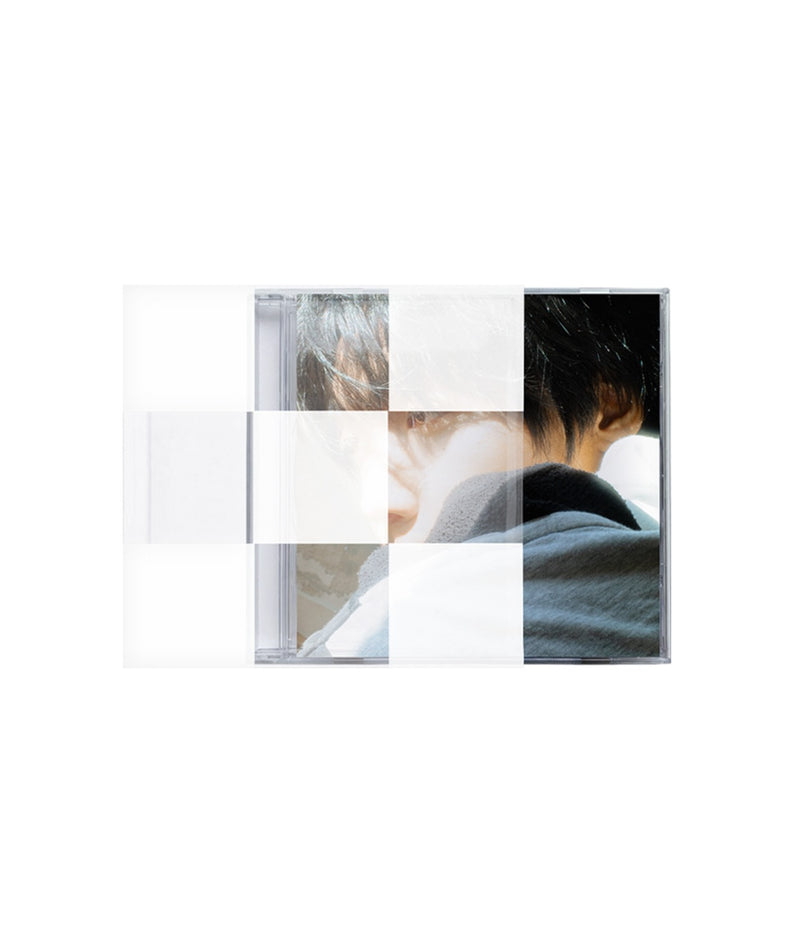 JEONG SEWOON - EP [Love in the Margins] (Margins Ver.) - Album Kpop, pochette photo homme en pull, style élégant blanc/noir.