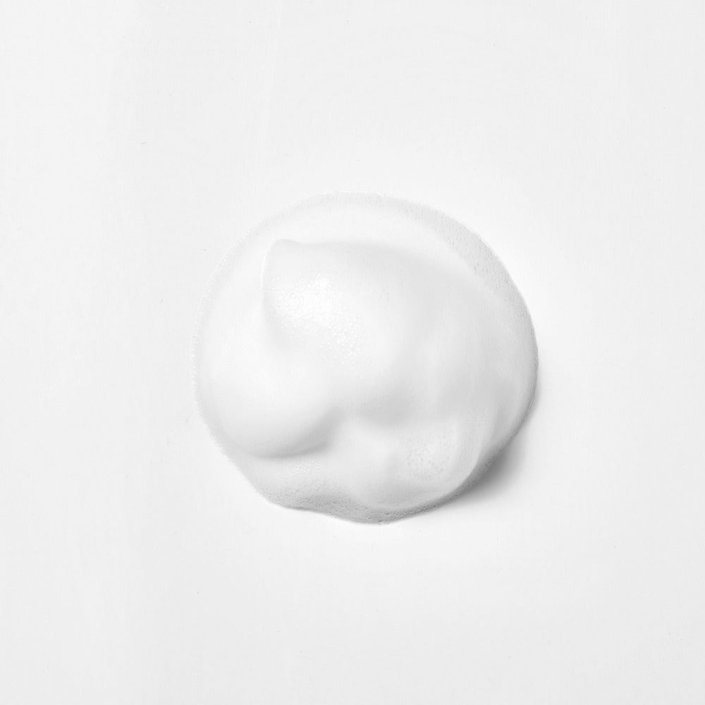 Mousse blanche du JOODOC Propolis Gentle Cleansing Foam 160ml, marque JOODOC, sur fond clair, produit nettoyant visage