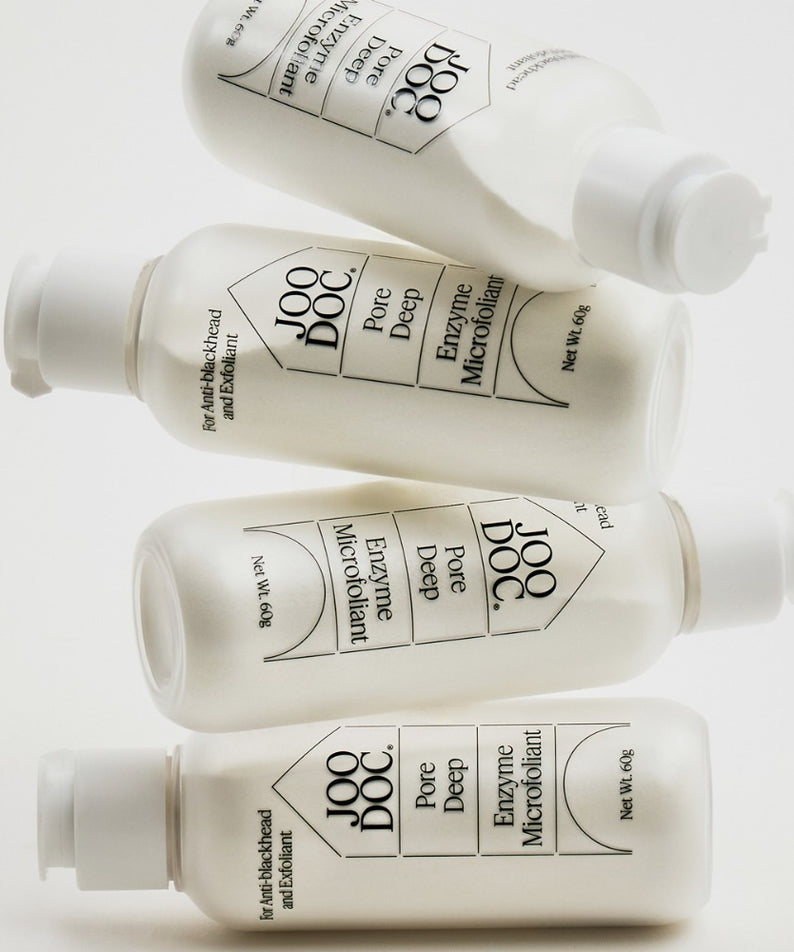 JOODOC  Rose Gentle Cleansing Milk 250ml, flacons crème rose sur fond blanc, marque JOODOC, visuel produit