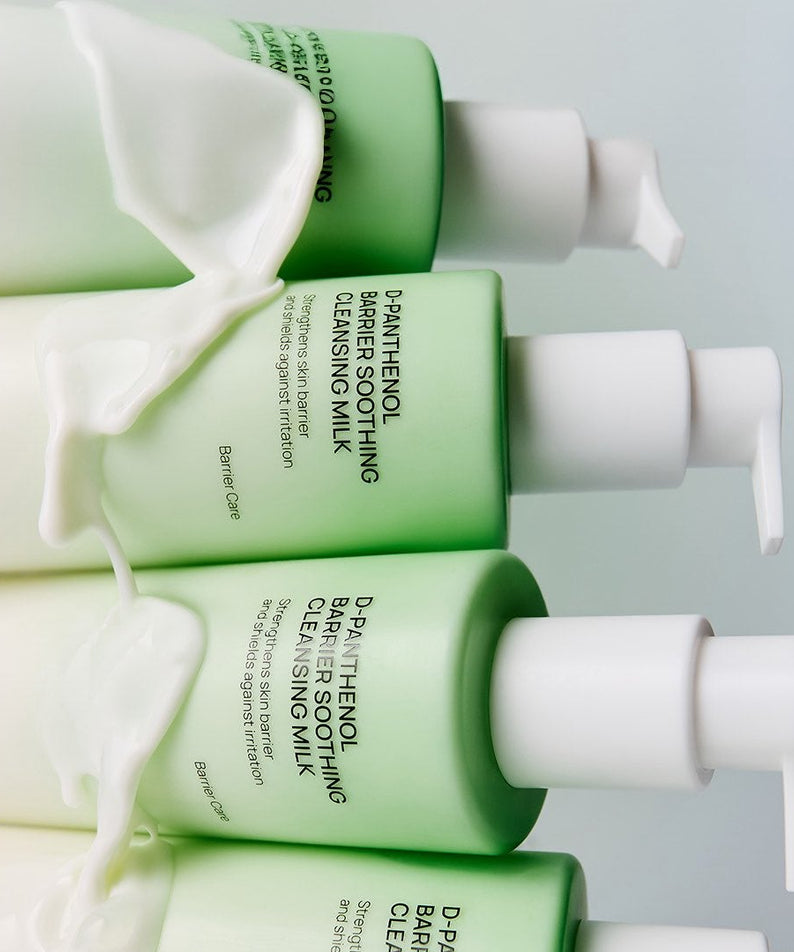 JUMISO D-Panthenol Barrier Soothing Cleansing Milk 300ml Refill Offer (+100ml Refill) : lait nettoyant en flacons verts.