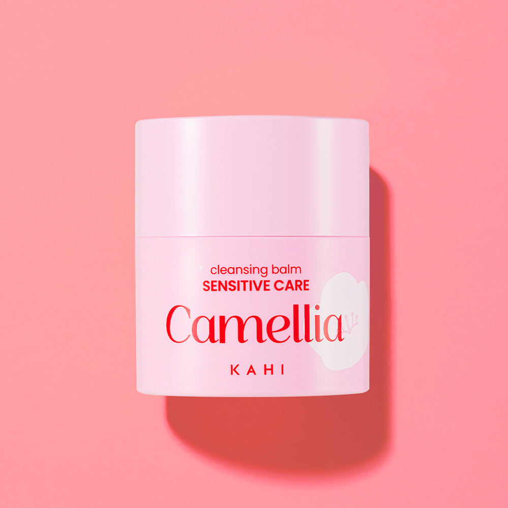 KAHI Cleansing Balm Sensitive Care 50ml, baume nettoyant Camellia sur fond rose, packaging produit.