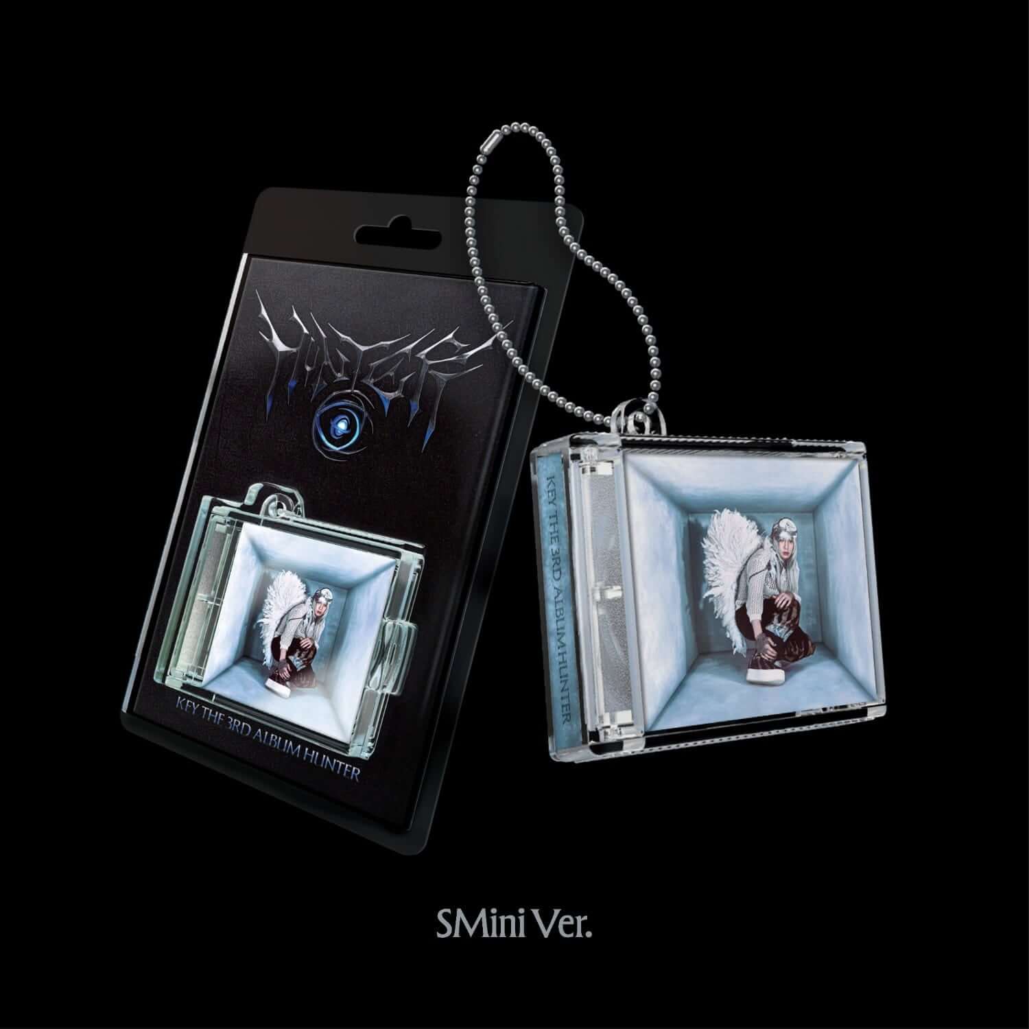 KEY - 3rd Album [HUNTER] (SMini Ver.) (Smart Album) - Album Kpop : photo du digipack et porte-clés, fond noir