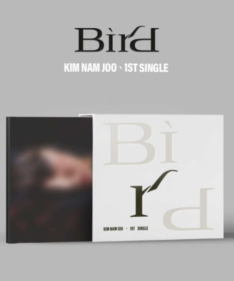 KIM NAMJOO - [1st Single Album] ‘Bird’ - Album Kpop : pochette avec oiseau “Bird” et visuel de Nam Joo, fond gris.