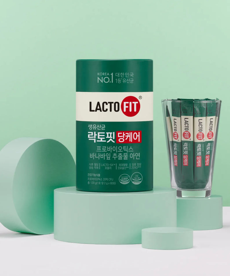 LACTO-FIT Blood Sugar Care 60 Sticks de la marque LACTO-FIT, boîte verte sur fond vert avec sticks en verre.
