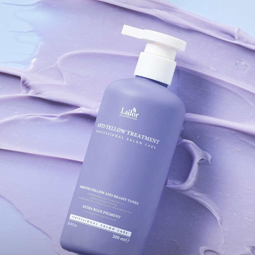 LADOR Anti-Yellow Complement Treatment 300ml