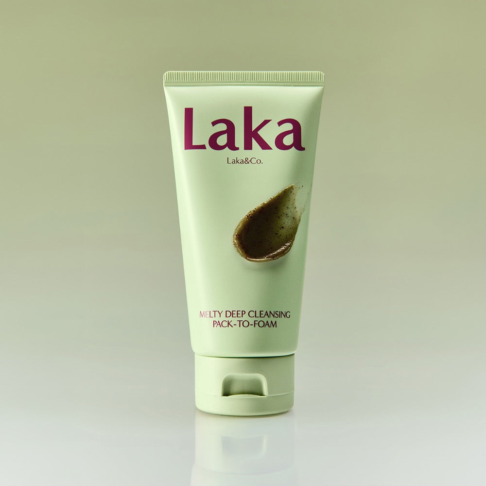 LAKA Melty Deep Cleansing Pack-to-Foam 120ml de Laka, tube vert sur fond clair, texture crémeuse en goutte