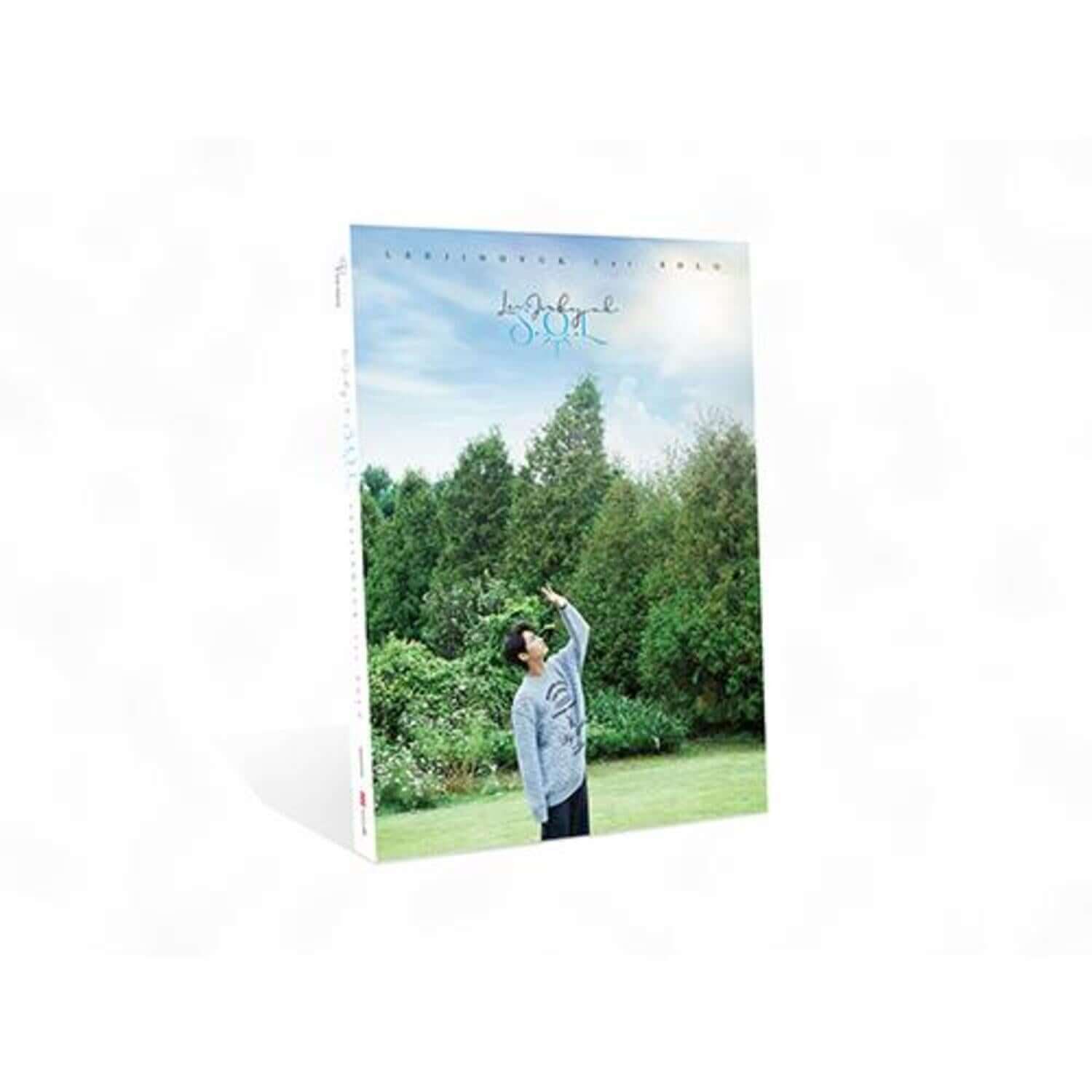 LEE JINHYUK - [S.O.L] (PURE ver.) - Album Kpop : couverture avec décor extérieur, photo du membre dans le jardin