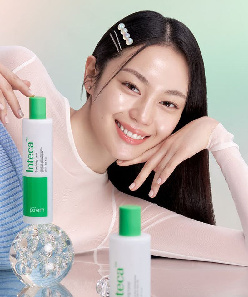 MAKE P:REM Inteca Soothing Toner 200ml : flacon vert et blanc sur fond clair, visage souriant, ambiance soin beauté