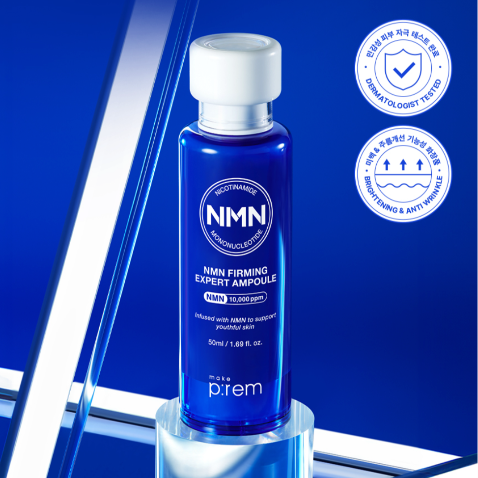 MAKE P:REM NMN Firming Expert Ampoule 50ml de MAKE P:REM, flacon bleu sur fond visuel premium avec sceaux qualité