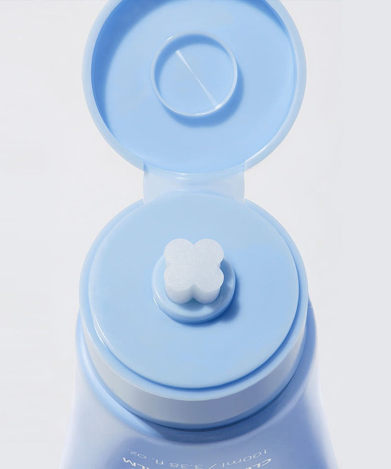 Capuchon ouvert du MAKE P:REM Safe Me Amino Refresh Cleansing Balm 100ml révélant l'applicateur unique du produit.