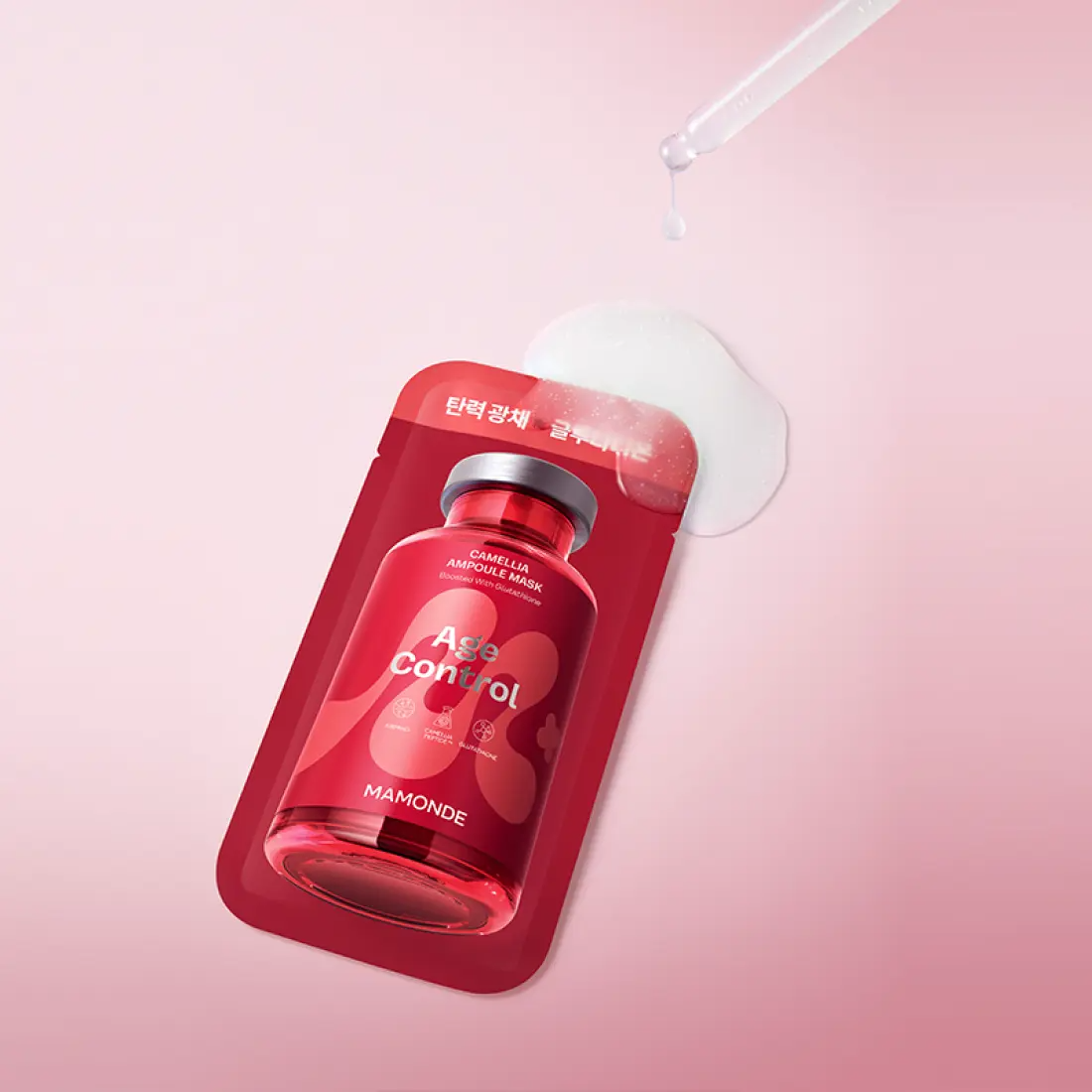 MAMONDE Age Control Camellia Ampoule Mask Pack, flacon rouge sur fond rose, gouttes et masque en forme d’éclat