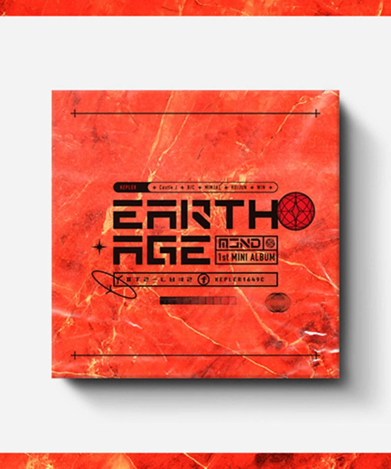 MCND - [EARTH AGE] (KEPLER VER.) - Album Kpop, jaquette rouge avec planète, style cosmique, marque MCND, visuel studio