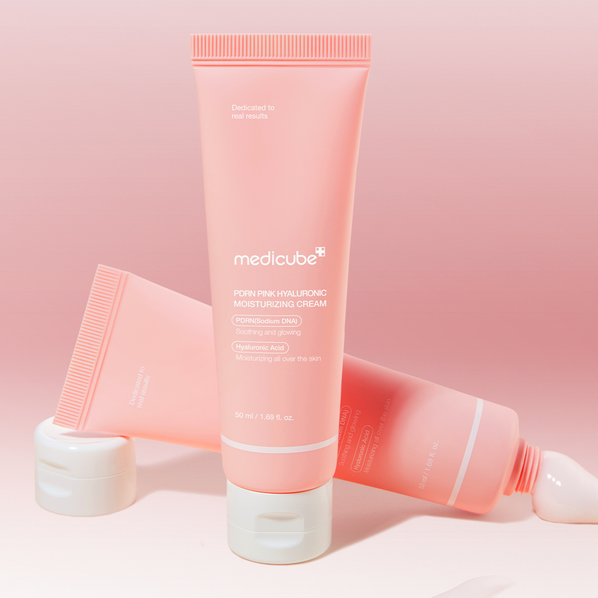 MEDICUBE PDRN Pink Hyaluronic Moisturizing Cream 50ml disponible sur Ma petite Coree, ton Eshop 100% K-beauty en direct de Seoul