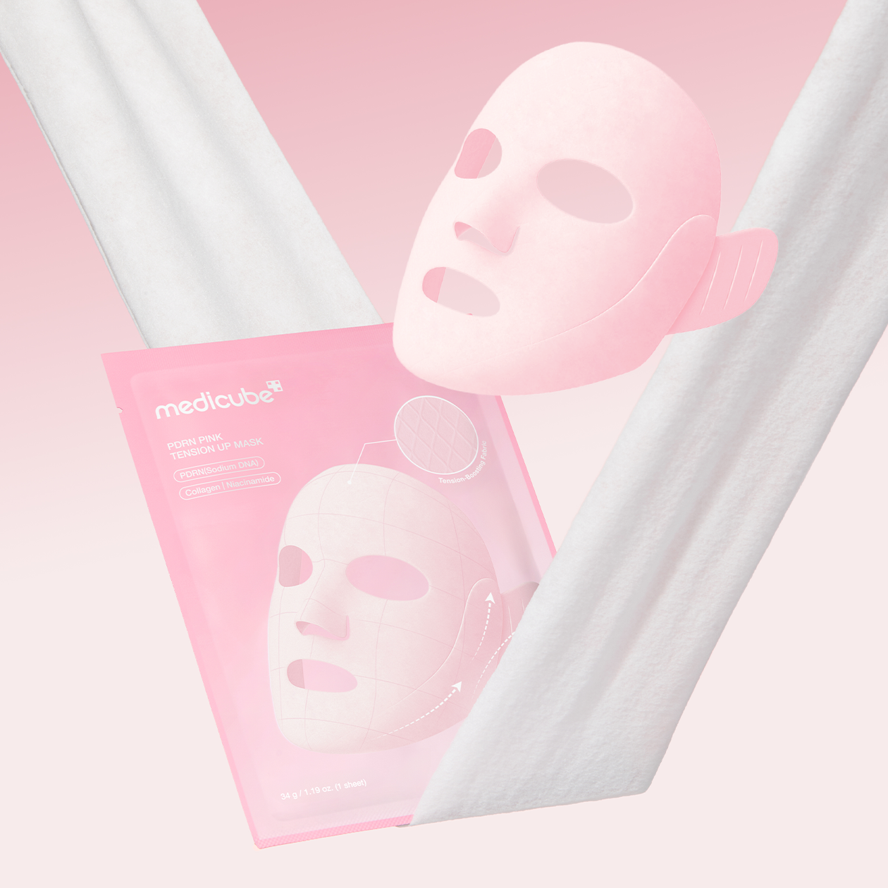 MEDICUBE PDRN Pink Lift Up Mask Set, pack rose et masque facial en tissu sur fond rose clair, marque Medicube
