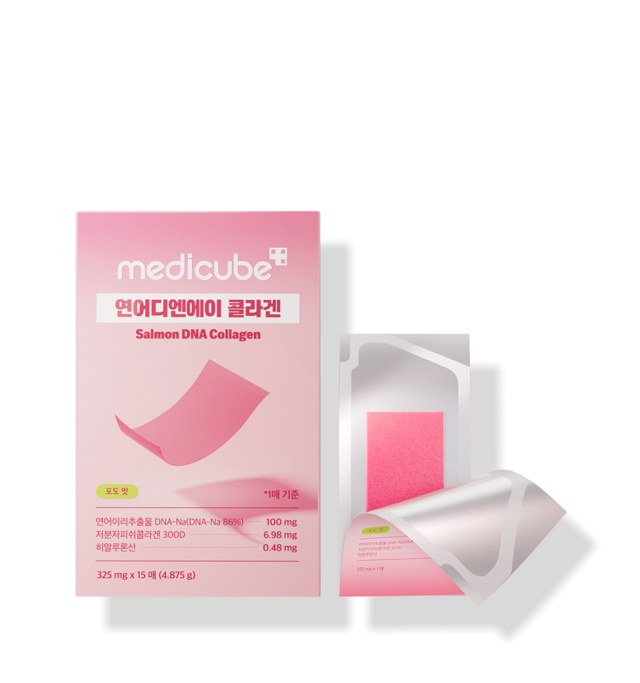 Décris l'image en français en mentionnant le produit, la marque et le contexte visuel: MEDICUBE Salmon DNA Collagen Film 15ea